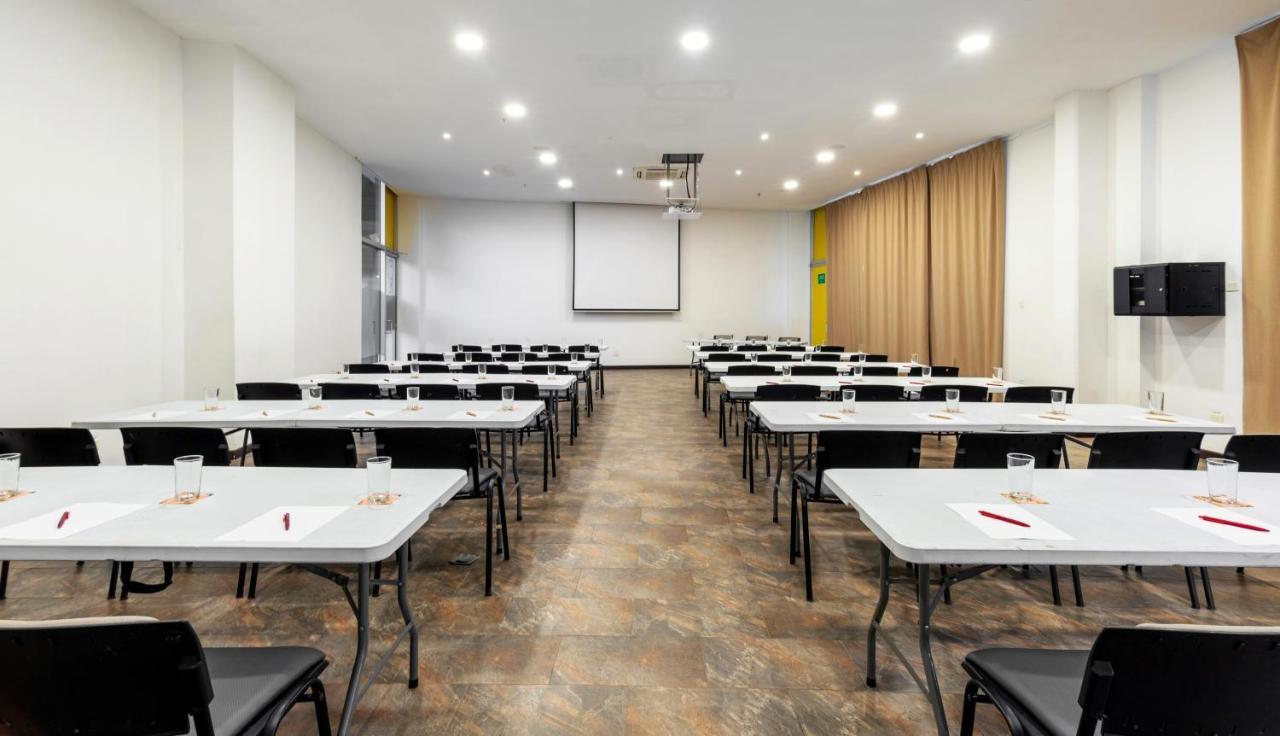 Pop Art Hotel Clc Mamonal Cartagena ภายนอก รูปภาพ